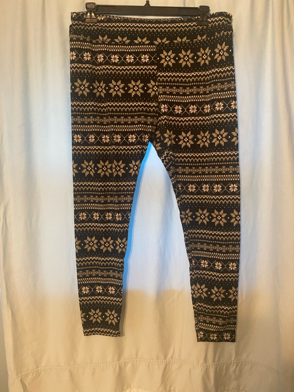 Time and Tru Black and Grey High Rise Soft Fitted Fair Isle Leggings XXL